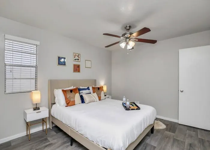 Cozy 1br Sleep 6+ Free Parking Apartment *