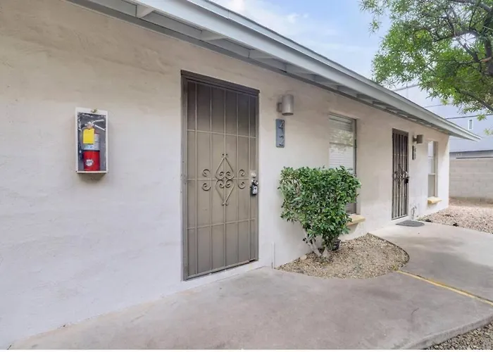 Cozy 1br Sleep 6+ Free Parking Apartment